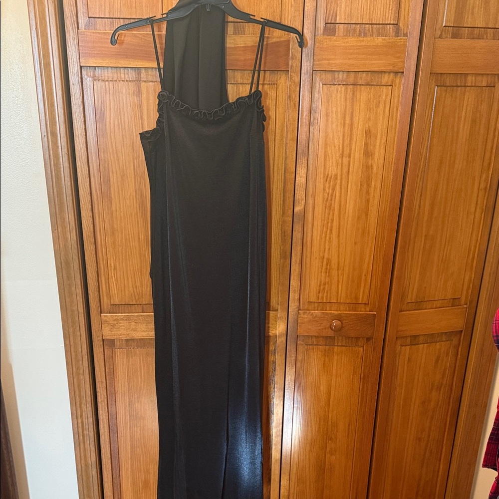 Beautiful spaghetti strap Black Dress size 16 NWOT with scarf wrap price drop